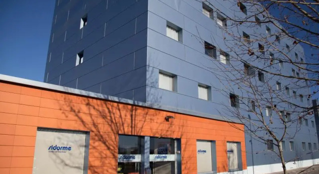 Люкс B&B HOTEL Figueres