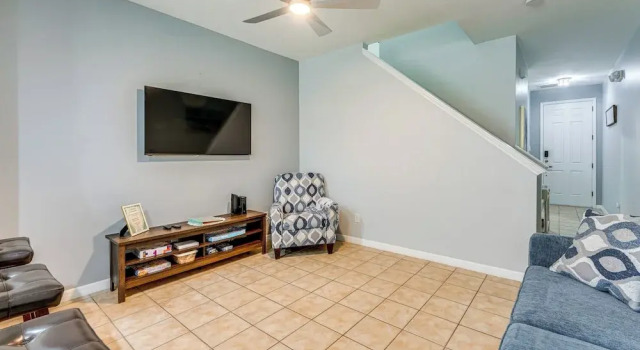 2 Mi to Wdw: Townhouse w/ Patio & Pool Access