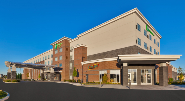 Holiday Inn & Suites Toledo Southwest - Perrysburg by IHG, Rezerwuj Hotel Hotele 3-gwiazdkowe w Ohio, 3*
