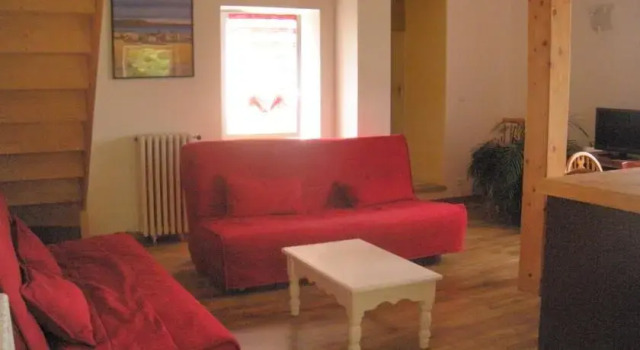 Le Mas des Lavandières, Rezerwuj Hotel Hotele w Saint-Gervais-sur-Roubion z basenem, Basen