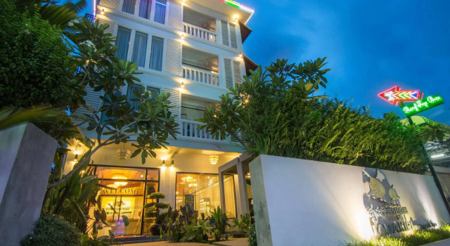 La Da Kiri Boutique Hotel, Забронировать Бутик-отель Отели Сиемреап 4 звезды, рядом с Tourist Information Office, 4*