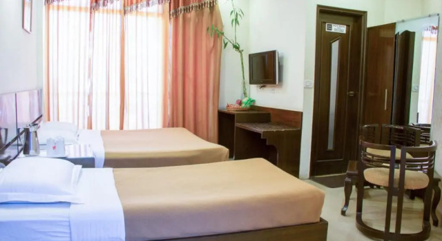 Hotel Maya Cottage, Забронировать Отель Отели Нью-Дели 3 звезды, рядом с Rural Electrification Corporation Limited, 3*