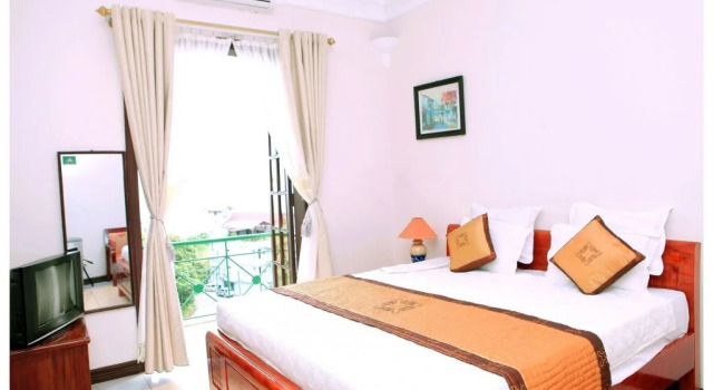 Cay Thong Hotel(Khách sạn Cây Thông), Book Hotel Tam Dao Vinh Phuc