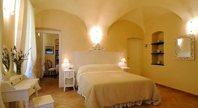 B&B Corallini, Buchen Sie Bed & Breakfast Cervo Blumenriviera