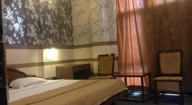Amrapali Tourist Resort, Забронировать Курортный отель Амбала штат Харьяна