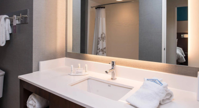 Двухместный люкс c 1 комнатой Residence Inn by Marriott St. Louis Westport