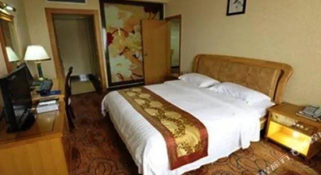 Gui Xing Hotel, Забронировать Отель Отели Гуйлинь 3 звезды, рядом с Guilin Sports Centre, 3*