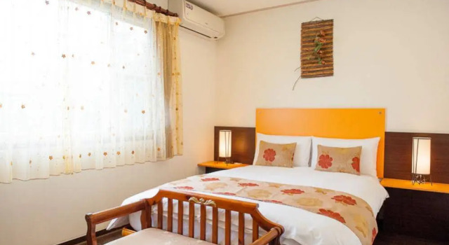 Deep Breathing B&B Toyotomi Hideyoshi Gallery, Boek Bed and Breakfast Hotels in Taitung met ontbijt, Ontbijt