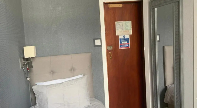 Номер Standard The Rockley Hotel