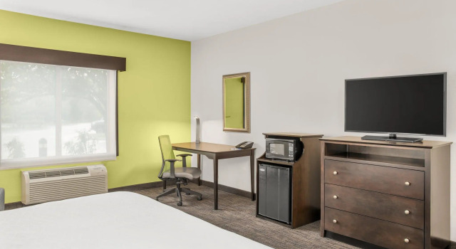 Двухместный номер Standard Holiday Inn Express & Suites Wilmington-Newark by IHG