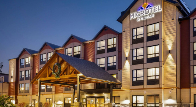 Microtel Inn & Suites by Wyndham Mont Tremblant, Rezervovat Hotel Vesnice a turistické středisko Mont-Tremblant 