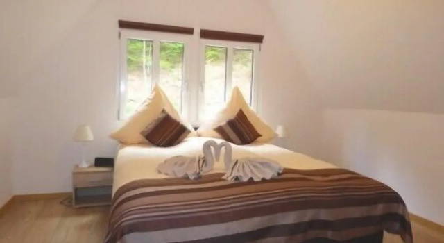 Wald Villa Üssbach, Забронировать Вилла Отели Альф с завтраком, Завтраки