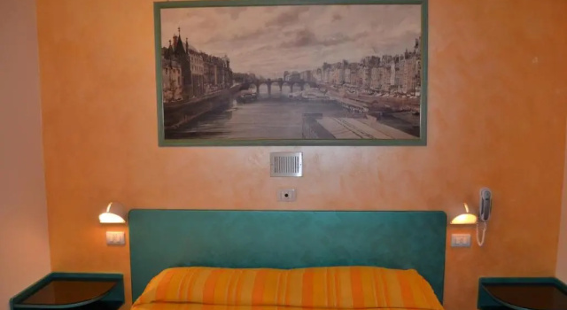 Двухместный номер Standard с балконом Hotel Marselli