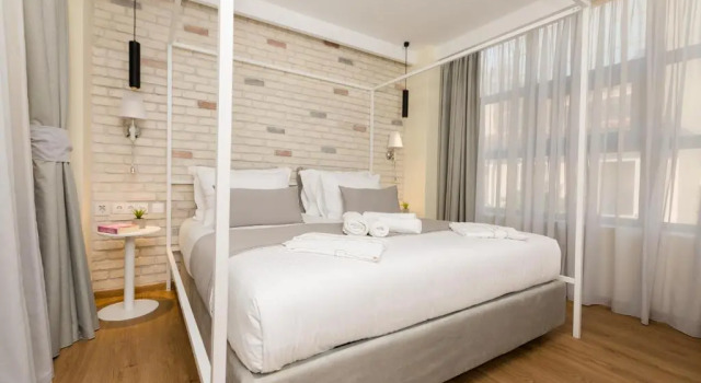 Номер Standard Hotel @Syngrou Fix
