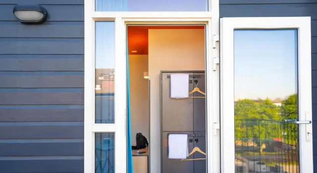 Четырёхместный номер Standard Sparks Hostel