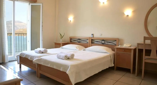 Люкс Mentor Hotel