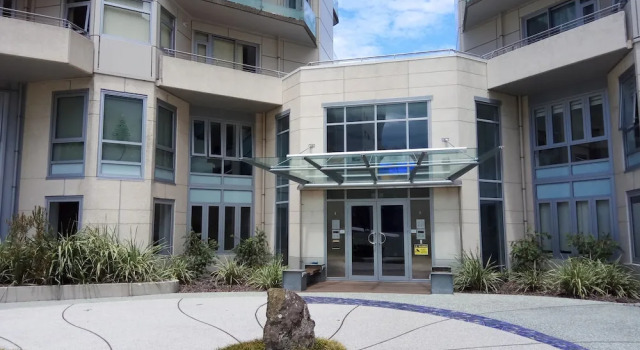 Luxury Apartment at Hobson Gardens