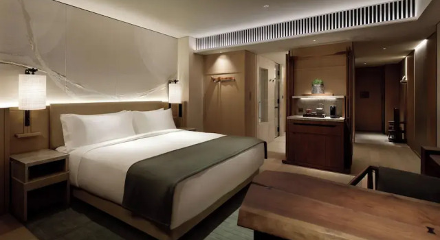 Четырёхместный номер Deluxe с видом на город HOTEL THE MITSUI KYOTO, a Luxury Collection Hotel & Spa
