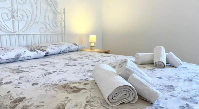 La Casa di Nina, Rezerwuj Hotel Surano Salento