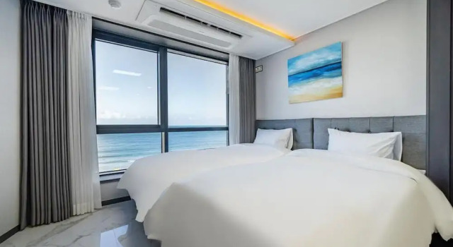 Song Jeong Hotel Blue Castle