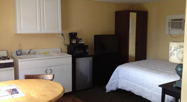 Номер Deluxe Clarence Inn Extended Stay