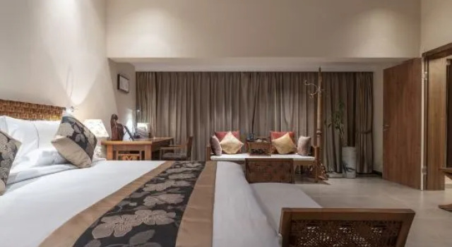 Люкс Deluxe Jinyaxuan Boutique Courtyard Hotel