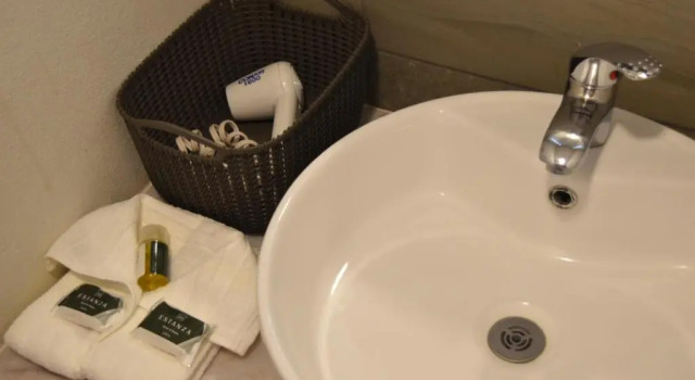 Номер Economy Estanza Hotel & Suites