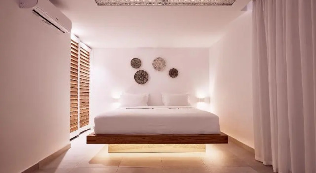 Полулюкс с балконом и с видом на море Kantouni Beach Boutique Hotel