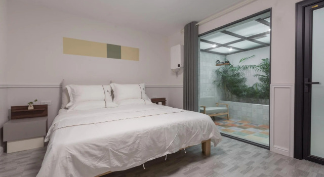 Двухместный люкс Guilin Flowers Inn