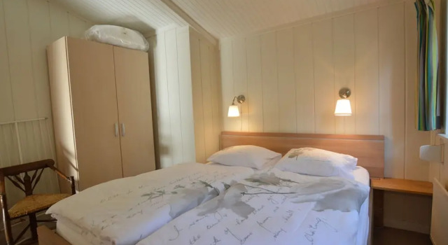 Charming Bungalow in Ambt Delden with Sauna, Garden, Terrace