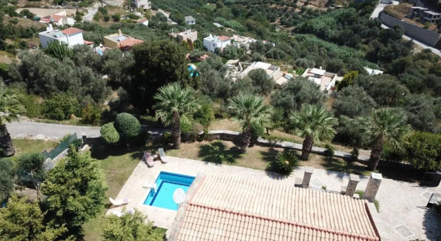 Коттедж с 3 комнатами Cretan Exclusive Villas