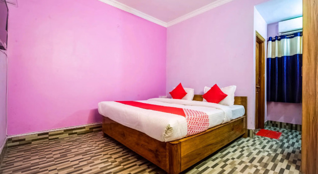 Hotel Chabi Plaza by OYO Rooms, Rezerwuj Hotel Hotele w Ranchi z parkingiem, Parking