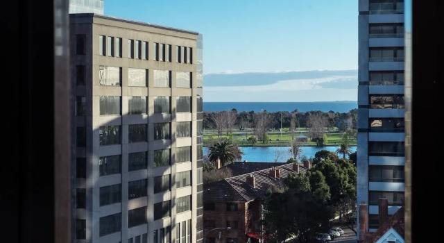 DreamHost Apartments at Parque, Book Apartment Melbourne 