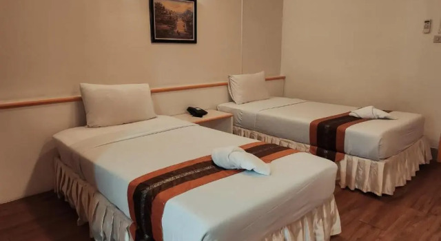 Семейный номер Standard Asia Grand Hotel