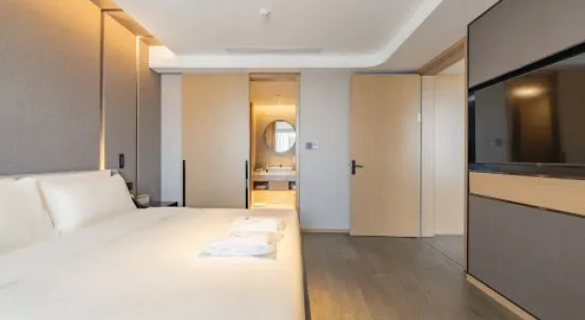 Люкс Atour Hotel Shanghai Pudong Airport Chuansha Station
