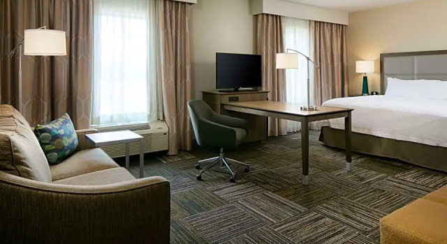 Двухместный люкс Hampton Inn & Suites Mason City
