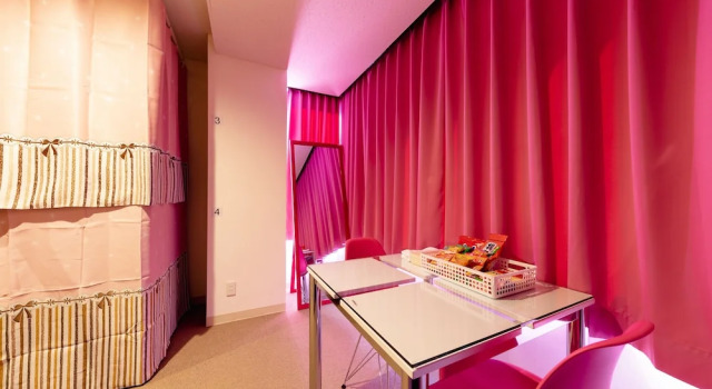 Кровать в общем номере (женский номер) Nikko Inn Minamisenba - Hostel