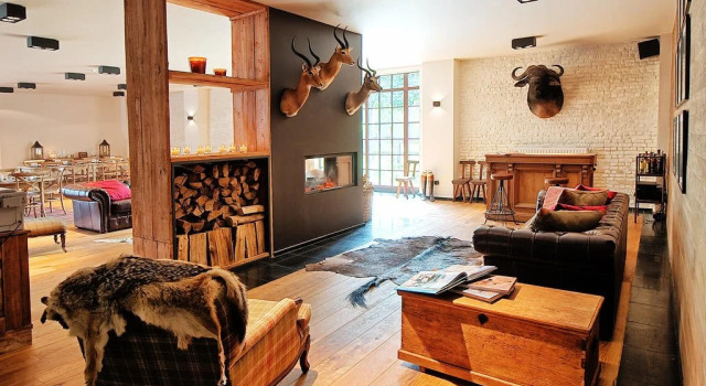B&B Green Cottage - residential seminar, Buchen Sie Bed & Breakfast Hotels in Antwerpen mit Parkplatz, Parkplätze