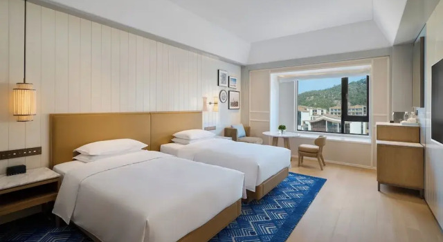 Двухместный номер Standard с видом на горы Hyatt Centric Ocean Front Xiamen