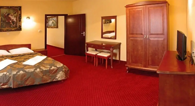 Апартаменты Hotel Dobosz