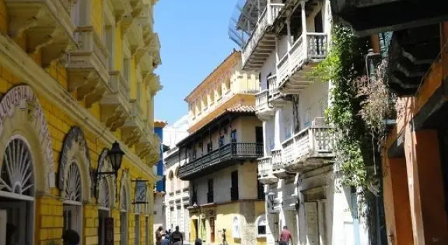 Apartamento Edificio Rincon de la Covadonga N. 303 - Centro Historico