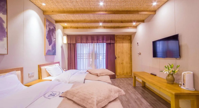 Wo Chan Inn Old Town, Prenota Hotel Hotel a Lijiang con parcheggio, Parcheggio