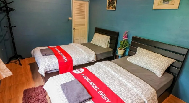 DDM House, Забронировать Отель Отели Бангкока 3 звезды, рядом с Банглампу, 3*