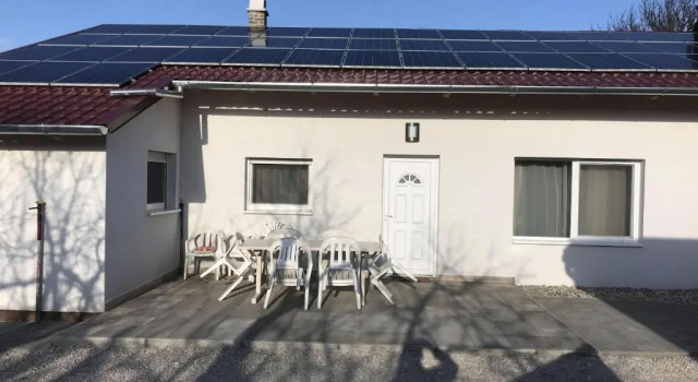 Люкс Deluxe Famvarga Apartmanház