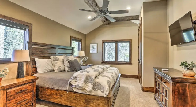 Вилла Walk to Lift: Luxe Villa w/ Hot Tub in Copper Mtn