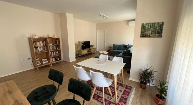 Comfy condo 6 minutes from downtown & Free Parking