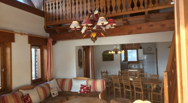 Chalet Darentasia, Забронировать Шале Виллы Овернь-Рона-Альпы, Вилла