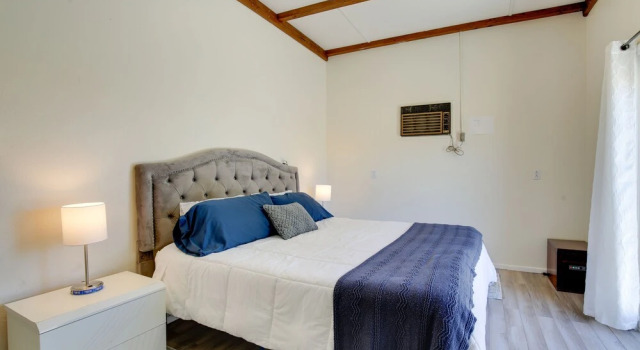 California Vacation Rental with Hot Tub and Patio, Buchen Sie Ferienwohnung Yucca Valley Joshua-Tree-Nationalpark