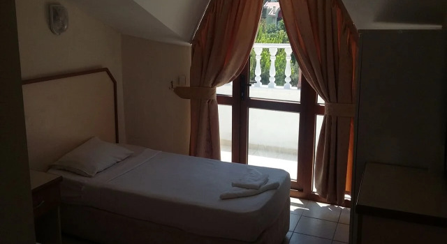 Unver Hotel, Rezervovat Hotel Hotely v Adana se snídaní, Snídaně