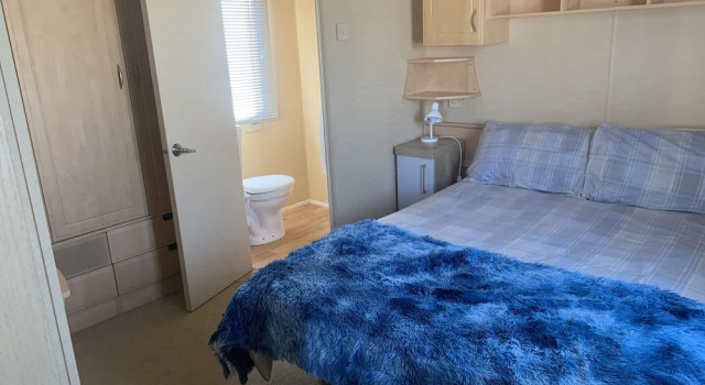 Lovely 2 Bed Chalet in Clacton-on-sea